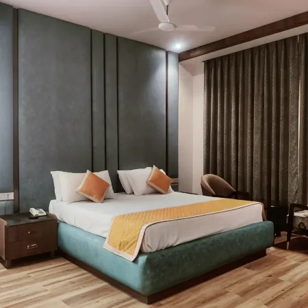 Nirvana Grand Hotel & Resort