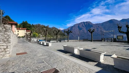 Italianway - Piazza Campidoglio 3 Hotels in Tremezzina