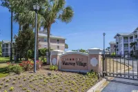 Stunning Golf Course Views and Indoor Pool - Charming Coastal Retreat