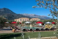 미스트라스 그랜드 팰리스 리조트