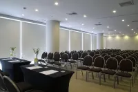 Dazzler by Wyndham Lima Miraflores