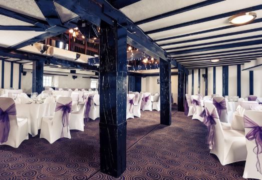 Mercure Perth Hotel 객실