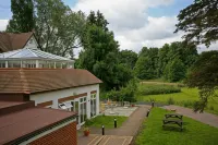 Riverside Hotel