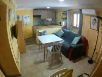 Complete apartment 4 persons (2 in bed and 2 in sofa bed) central in Tíjola