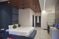 Mahfil-e-Motijheel, Motijheel Park and Resort Hotels in Berhampore