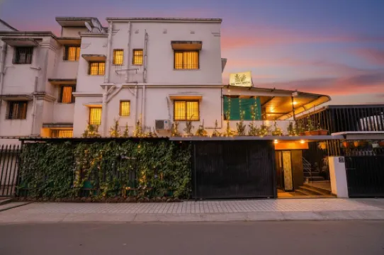 FabHotel Viva House - Talegaon Hoteles en Talegaon Dabhade