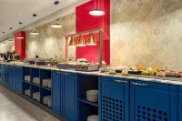 Ramada by Wyndham Tbilisi Old City - فطور