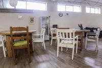 La Cordata Accommodation - Woodhouse Bike Hotel - breakfast