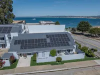 Cannery Row Inn