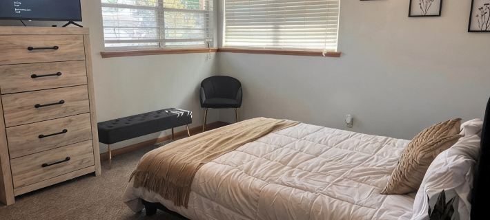 Entire home, walking distance to OU Hotels in Norman