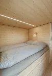 Cozy and romantic houseboat in a prime location with fireplace and sauna.