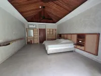 Climaco Beach | Villa in Mactan