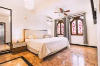 Luxury and Comfort a Block from the Beach with Private Pool and Incredible Views