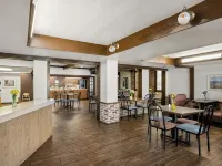 Econo Lodge Manistee Hotels in Manistee