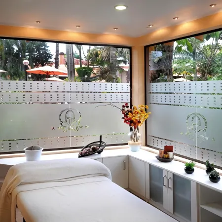 Orquideas Hotel & Cabañas