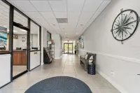 Private Beach Access - Siesta Key 2 BD/2Bath Condo - New Furnishings!