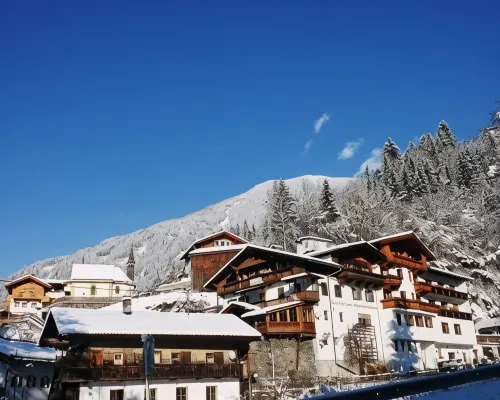 Hotel Märzenklamm Stumm im Zillertal Hotels in Stumm