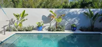 Ocean Breeze Oasis - Private Pool, AC, WiFi, 5-Min Drive to Beach