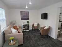 Tranquil House in Charming Calumet Hotels in Calumet