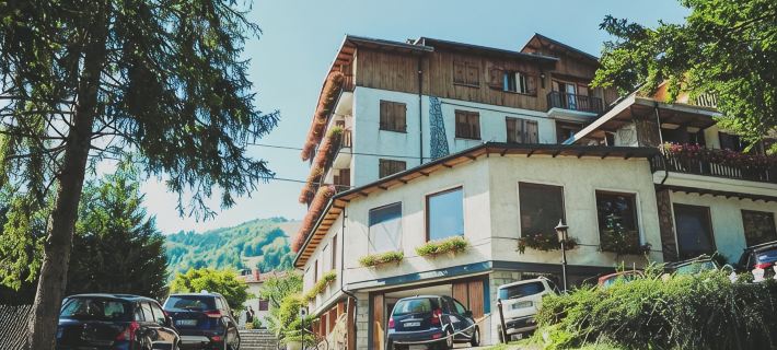 Hotel Miramonti Family & Spa Отели в г. Кунео