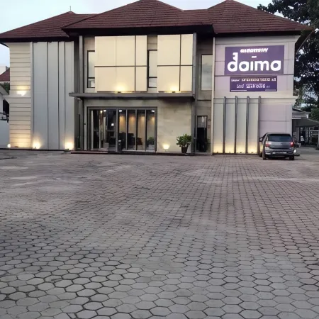 Daima Gardenstay