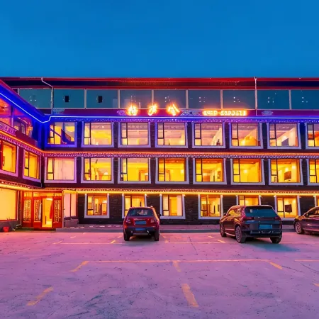 Gesaling · Vuoristo Scenic Resort Hotel (Kangding Xinduqiao Town)