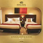 NS Royal Hotel - balcón