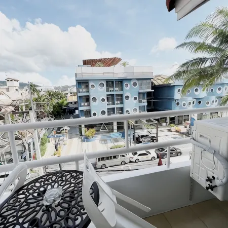 Silver Resortel