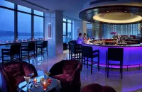 Wuxi Juna Hubin Hotel - بار