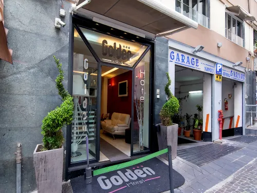Golden Hotel