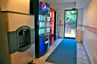 Days Inn by Wyndham Charleston WV - Wifi