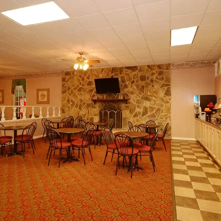 Ramada by Wyndham Murfreesboro