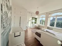Magnificent mansion on wooded estate - Boutique