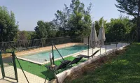 Le Petit Paradis - Cottage for 8 people with Private Pool in the Countryside