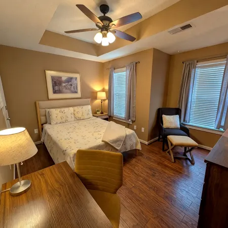 Cozy House near Ole Miss & M-Trade!
