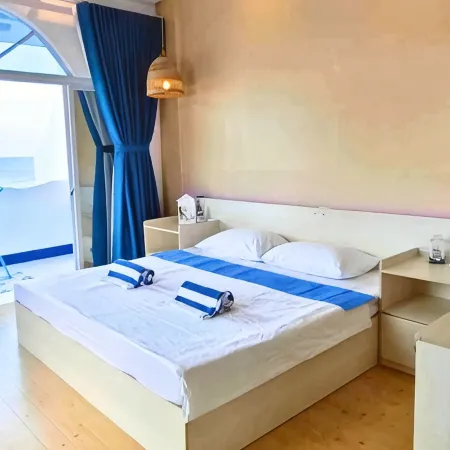 KRONOS HOTEL & RESORT