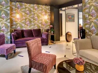 Le Senat Hotels near 6th arr.