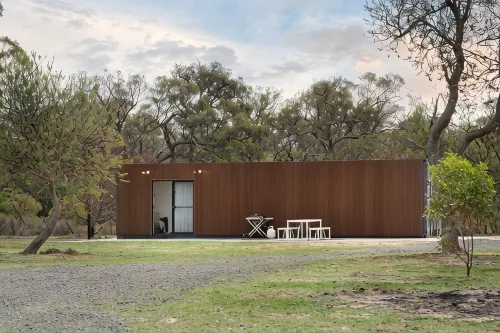Hollow Mountain Cabin Laharum Dadswell bridge halls gap