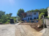 Casa Los Nietos on Hills of Culebra, Mountain and Airport Views . Hotels in Culebra