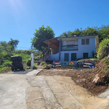 Casa Los Nietos on Hills of Culebra, Mountain and Airport Views .