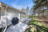 3-bedroom house with AC and WiFi within walking distance of The Big House!