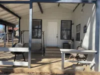 Lake Time Getaway Blocks from Lake Texoma.  Boat Launch 4 Blocks -Pet Friendly - 3-Star