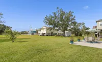 Lolli & Pops Beach House! 3min walk to the longest man-made Beach in the world! - Wifi