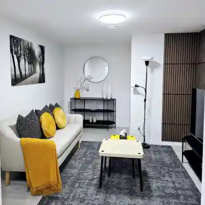 The Luxury Retreat, CalgaryCentral location, family oriented, feel at home! Others