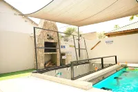 Architect-Designed Home with Pool - Private Pools