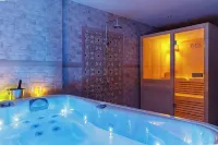 Meydani Suites - Mountain view