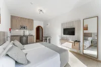 Klayman Olivina Aparthotel - Beach