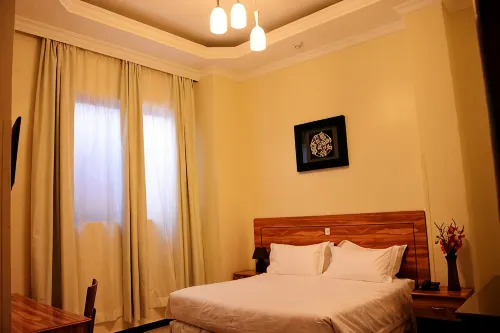 La Posh Hotel - Jacuzzi