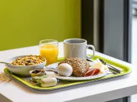 Ibis Budget Hamburg Quickborn - Breakfast