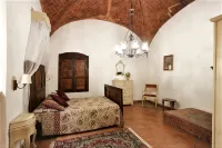 Charming spacious 1500s stone farmhouse with private pool - WiFi